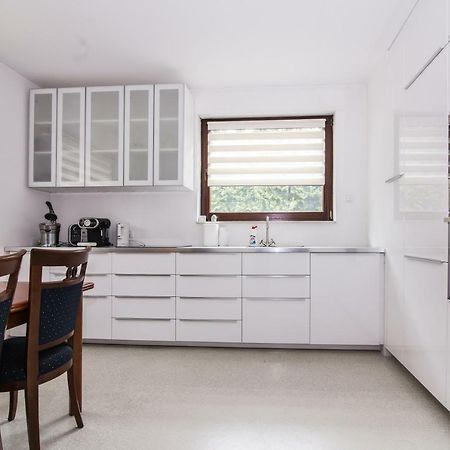 Apartamenty Hierowskiego 60G Katowice Buitenkant foto