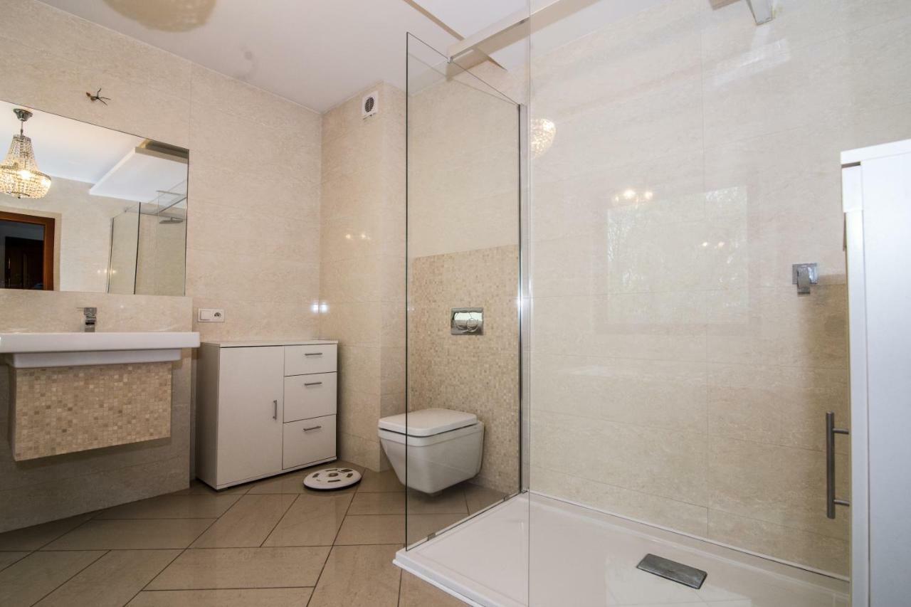Apartamenty Hierowskiego 60G Katowice Buitenkant foto